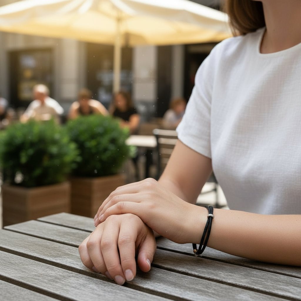 ELEGANTES LEDERARMBAND AVA MIT ZIRKONIA - SILBERCHARM - Duolino Design